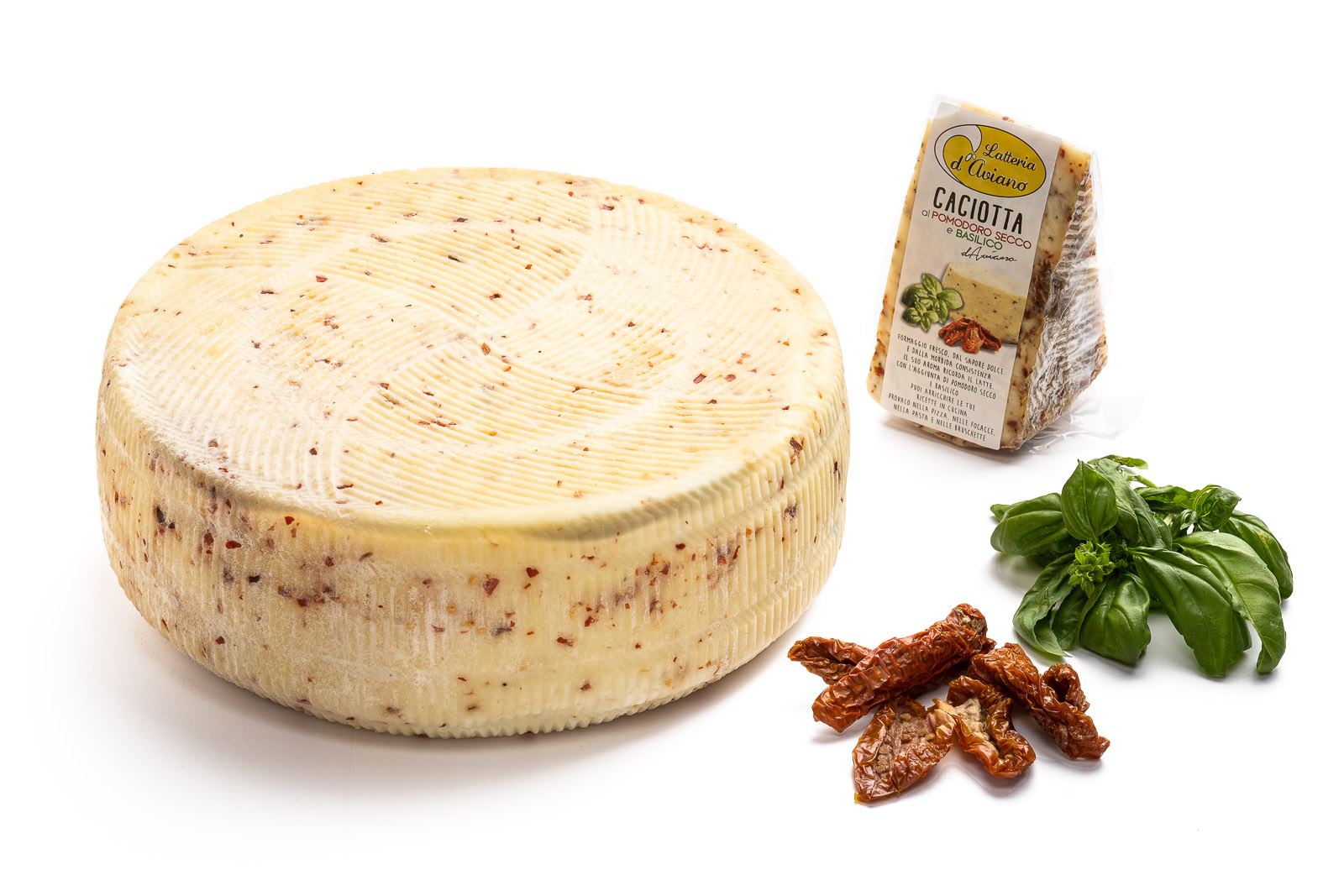 Caciotta d'Aviano pomodoro e basilico - Del Ben formaggi - 2kg